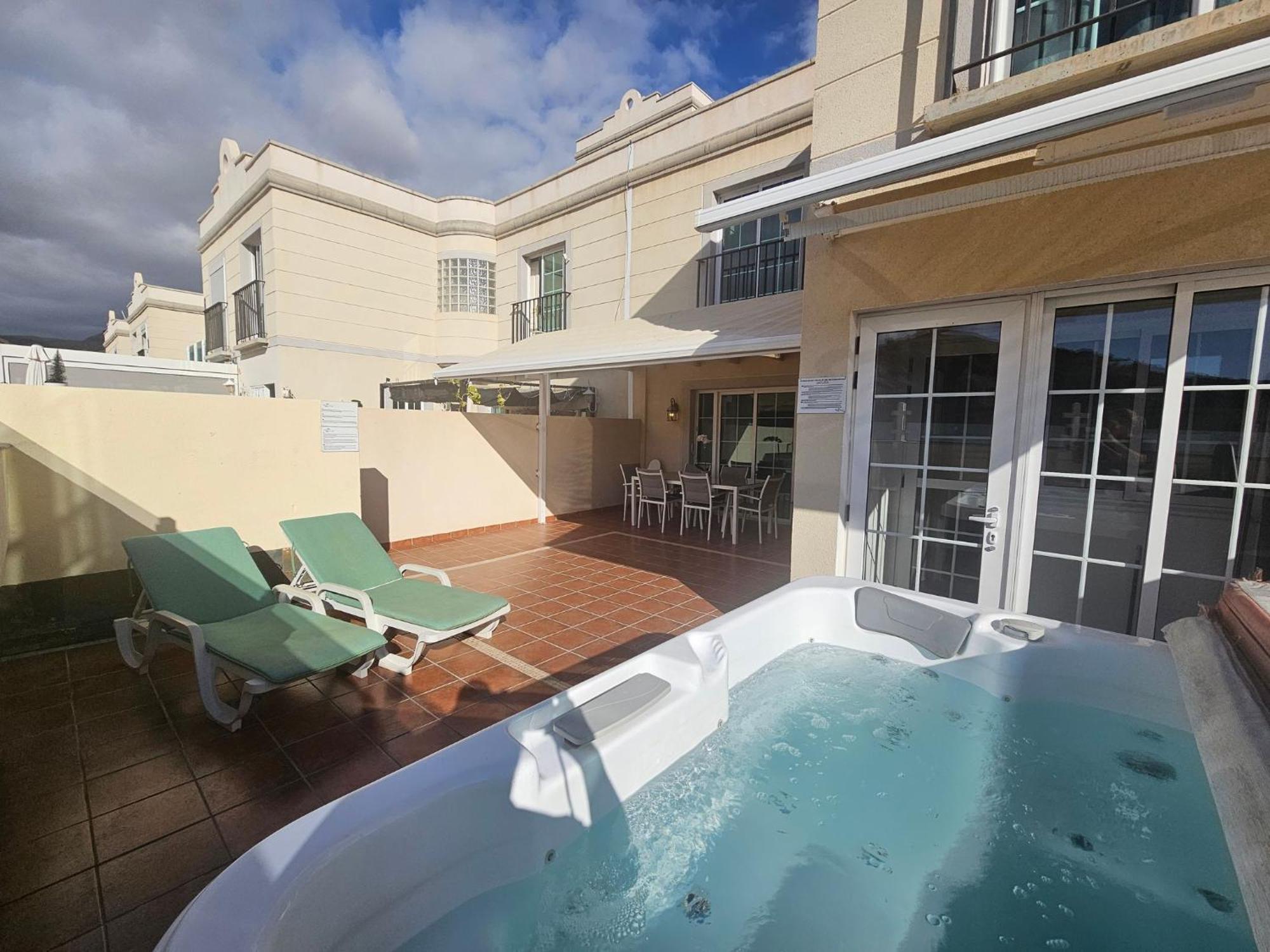 Apartamento Cozy Modern House, In A Complex With A Swimming Pool Puerto Rico  Exterior foto